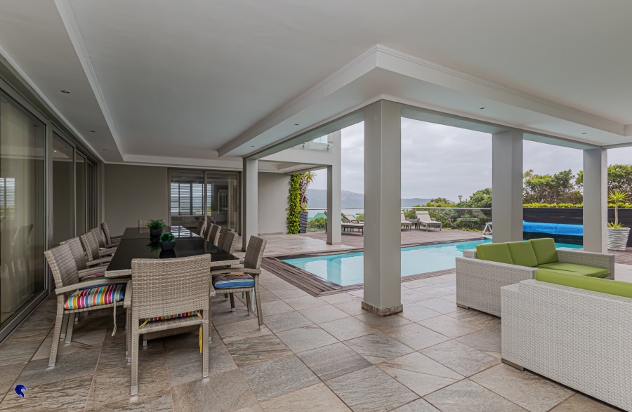 6 Bedroom Property for Sale in Myburgh Park Western Cape
